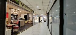 Lucky Plaza (D9), Shop House #628804411